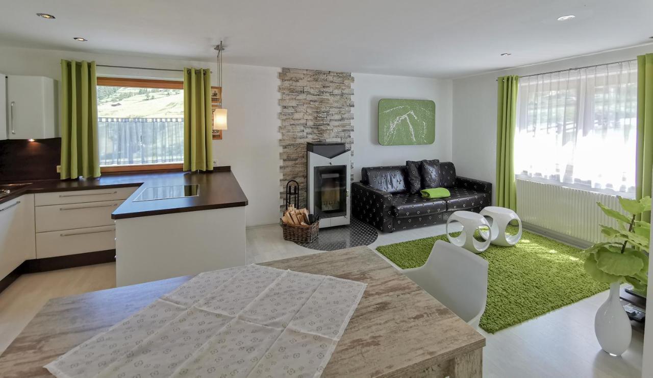 Das Alpenblick & Outdoor Lodge נאודרס מראה חיצוני תמונה