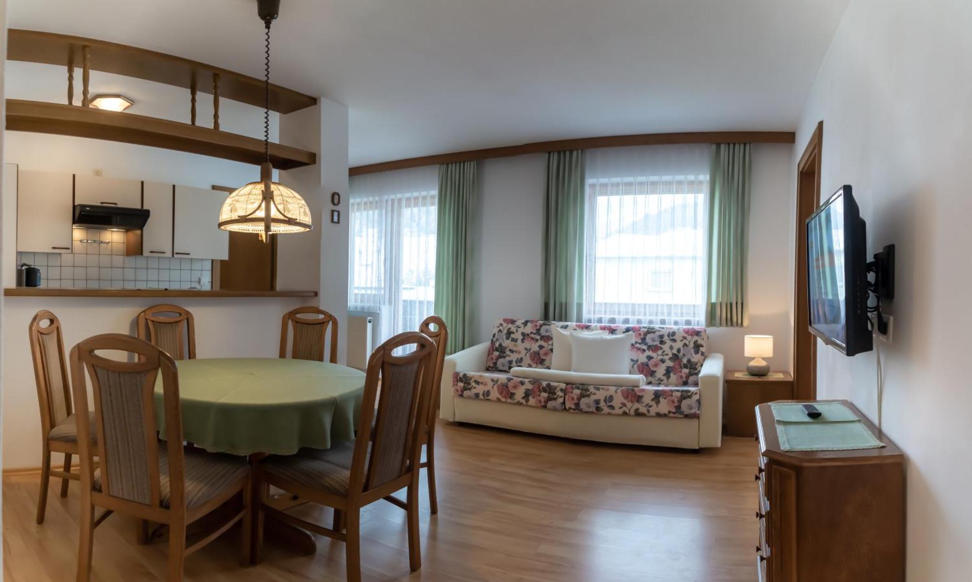 Das Alpenblick & Outdoor Lodge נאודרס מראה חיצוני תמונה
