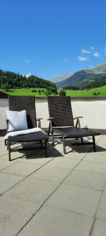 Das Alpenblick & Outdoor Lodge נאודרס מראה חיצוני תמונה